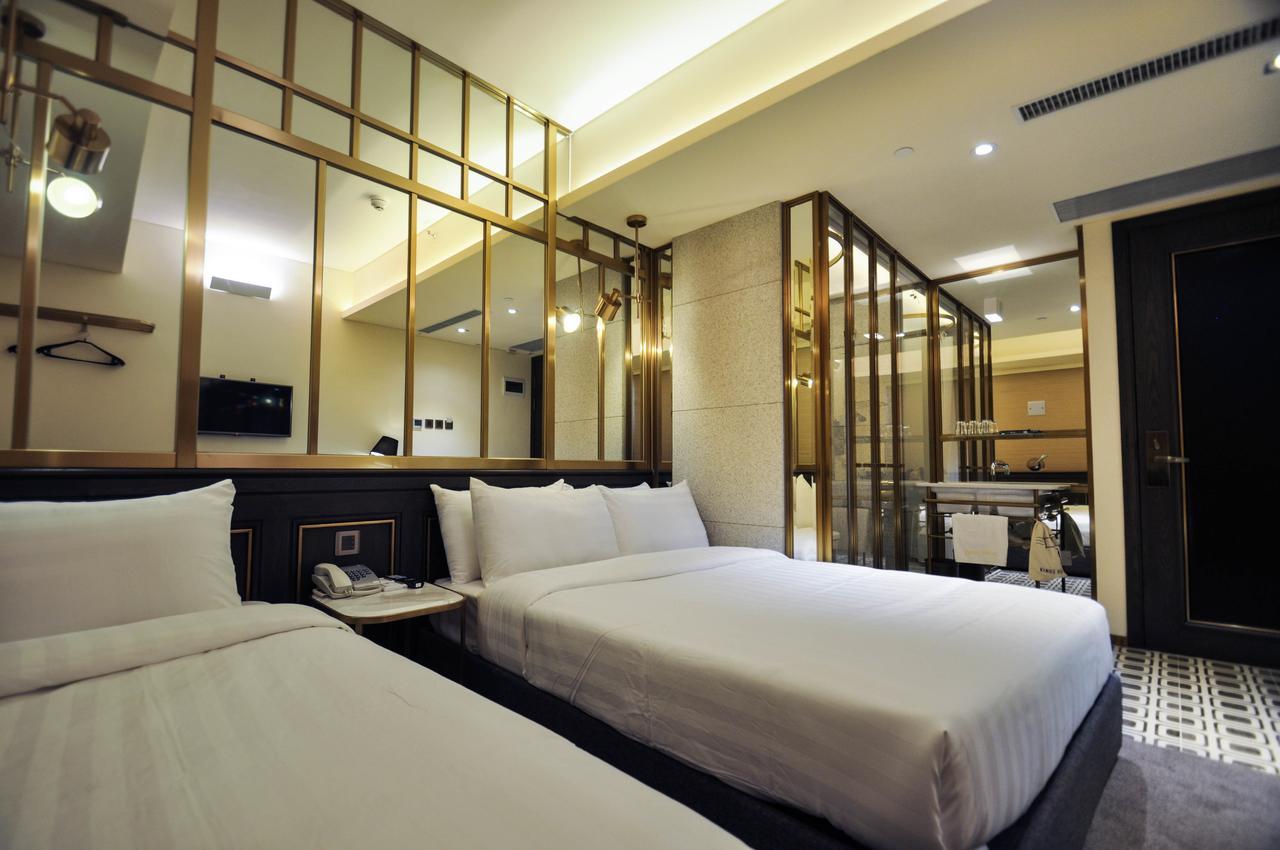King'S Hotel Гонконг Экстерьер фото