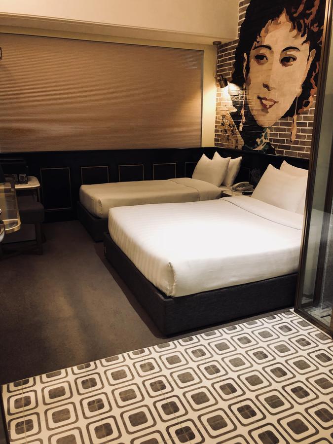 King'S Hotel Гонконг Экстерьер фото