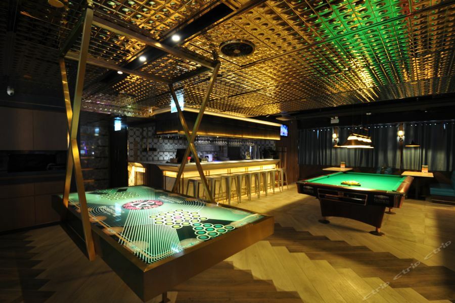 King'S Hotel Гонконг Экстерьер фото